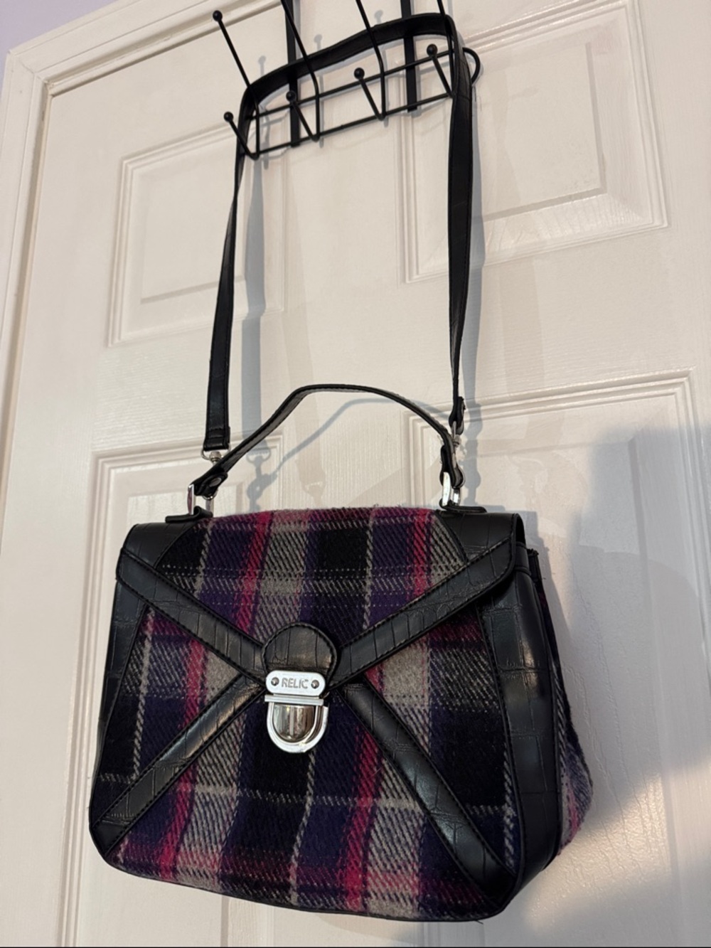 (LIKE NEW) Relic Plaid Satchel in Purple, Black & Gray y2k